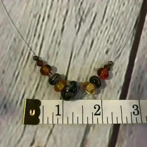 Elegant Multicolor Beaded Necklace - Picture 8 of 8